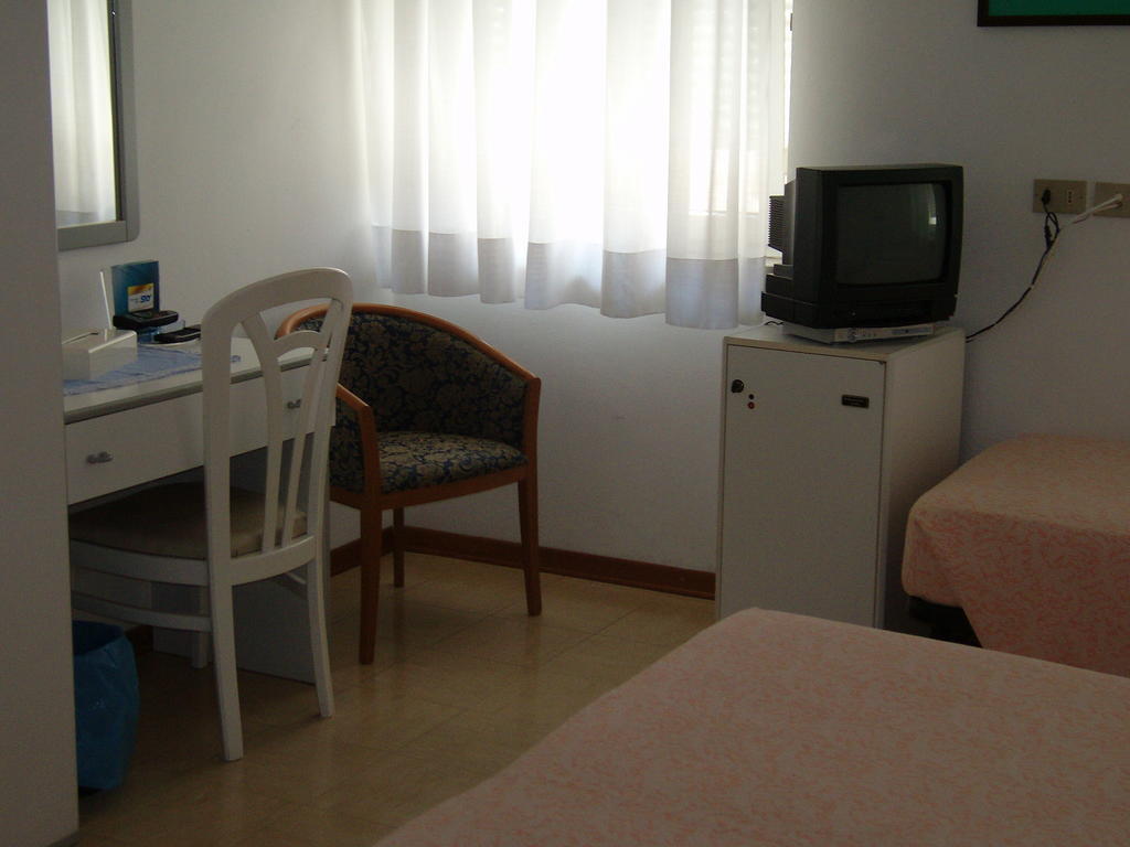 Hotel Villa Carla Градо Екстериор снимка