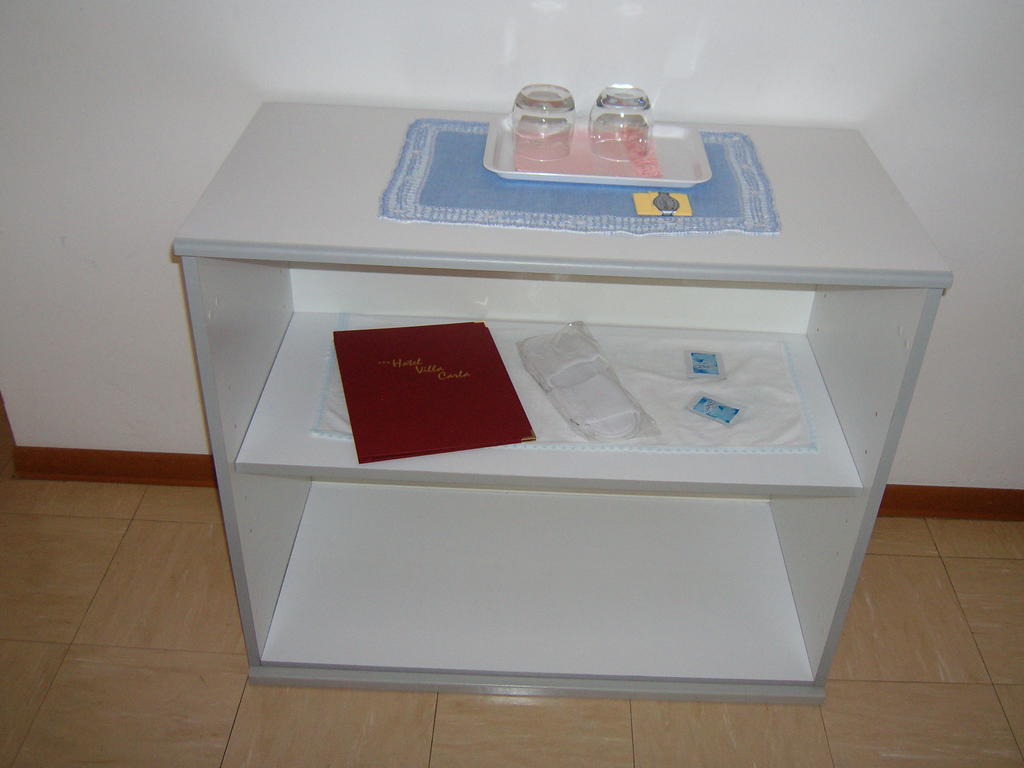 Hotel Villa Carla Градо Стая снимка